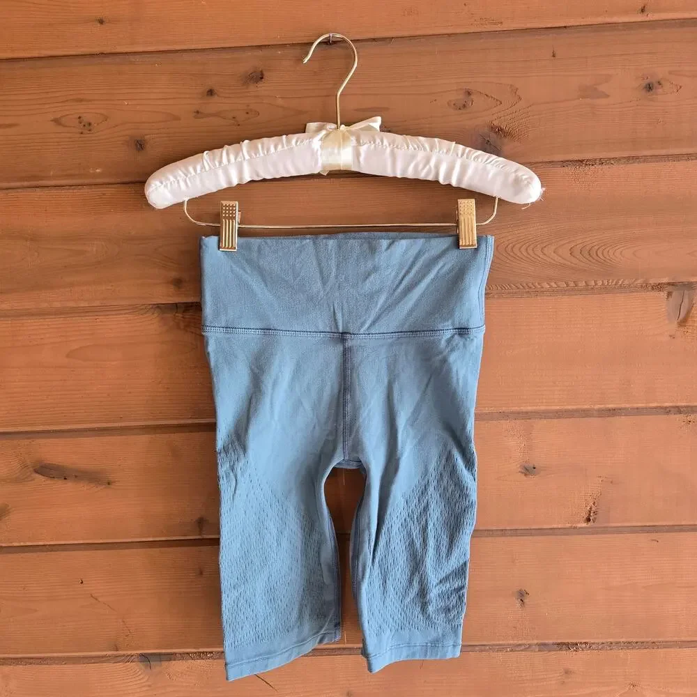 Lululemon Reveal Short Digital Rain Tidewater Teal 4 Athleisure Mesh Bike Yoga - Picture 2 of 7